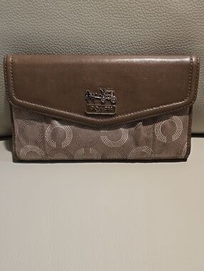 Coach Taupe Signature Continental Wallet 8x4.75